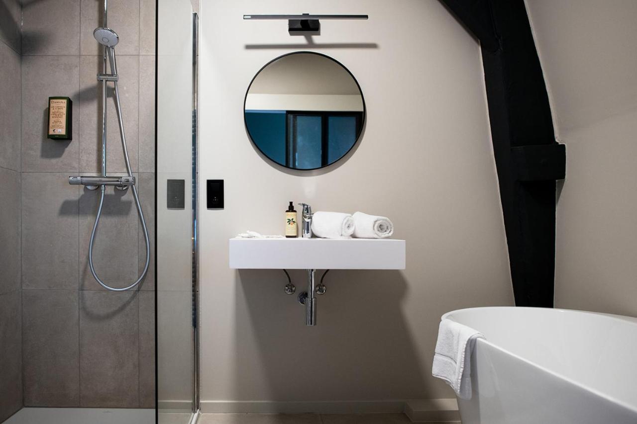 Hotel De La Poste Ellezelles Екстериор снимка