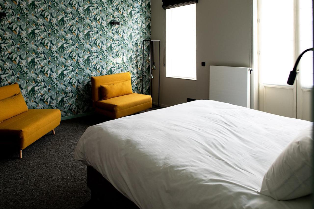 Hotel De La Poste Ellezelles Екстериор снимка