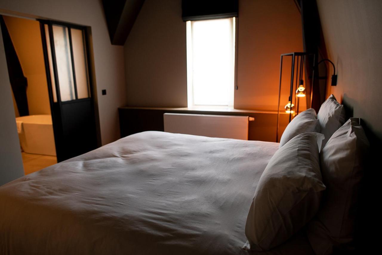 Hotel De La Poste Ellezelles Екстериор снимка